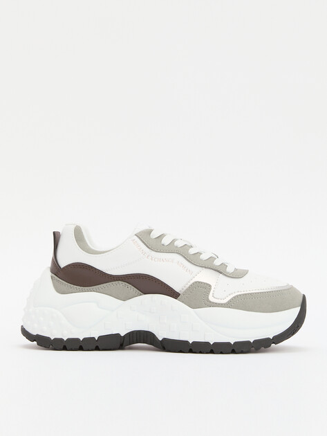 Женские кроссовки ARMANI EXCHANGE VEDDER, Артикул XDX152, белый | 4079291. Ракурс 1