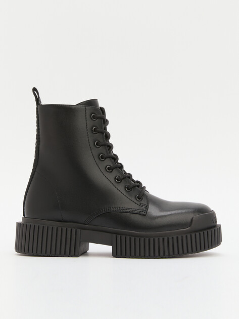 Женские ботинки ARMANI EXCHANGE, Артикул XDN031, черный | 4079335. Ракурс 1