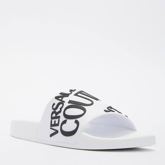Мужские сланцы VERSACE JEANS COUTURE SLIDE, Артикул 77YA3SQ1, белый | 4091989. Ракурс 1 Мужские сланцы VERSACE JEANS COUTURE SLIDE, Артикул 77YA3SQ1, белый | 4091989. Ракурс 1