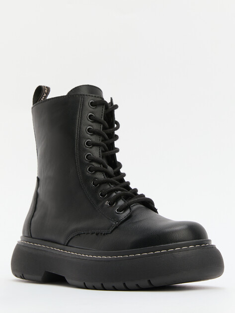 Женские ботинки PEPE JEANS YOKO YOUNG, Артикул PLS50560, черный | 4135727. Ракурс 1 Женские ботинки PEPE JEANS YOKO YOUNG, Артикул PLS50560, черный | 4135727. Ракурс 1