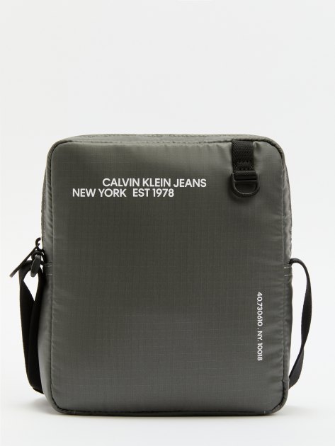 CALVIN KLEIN JEANS CKJ SPORT ESSENTIALS REPORTER 4213660