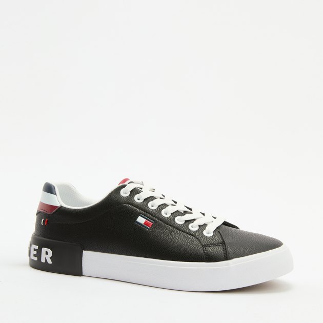 Мужские кеды TOMMY HILFIGER REZZ, Артикул REZZ, черный | 4216407. Ракурс 1 Мужские кеды TOMMY HILFIGER REZZ, Артикул REZZ, черный | 4216407. Ракурс 1