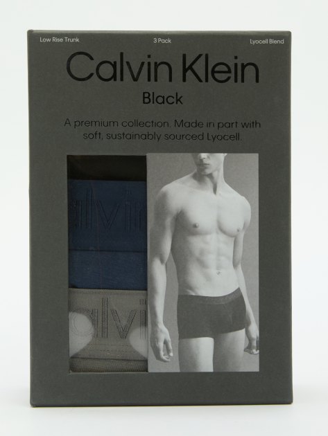 Calvin klein 365 trunk clearance