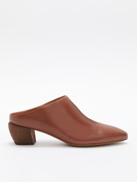 Женские мюли OFFICINE CREATIVE, Артикул SALLY/033, коричневый | 4322416. Ракурс 1
