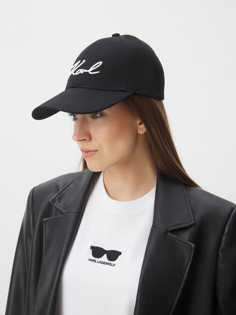 Женская бейсболка KARL LAGERFELD k/signature cap, Артикул A1W33069, черный | 4361274. Ракурс 1 Женская бейсболка KARL LAGERFELD k/signature cap, Артикул A1W33069, черный | 4361274. Ракурс 1
