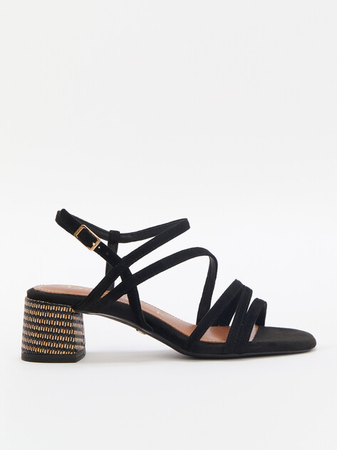 Босоножки TAMARIS PAOLA, Артикул 1-1-28211-42, черный | 4385202. Ракурс 1