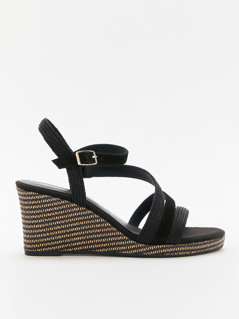 Босоножки TAMARIS LIVIAN, Артикул 1-1-28323-44, черный | 4385713. Ракурс 1