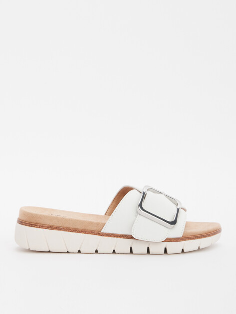 Женские шлепанцы S.OLIVER VANNA, Артикул 5-5-27210-44, белый | 4389664. Ракурс 1