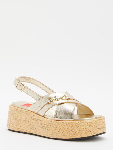 Женские сандалии LOVE MOSCHINO DAYDREAM LOVE, Артикул JA16197I, золотой | 4404386. Ракурс 1 Женские сандалии LOVE MOSCHINO DAYDREAM LOVE, Артикул JA16197I, золотой | 4404386. Ракурс 1