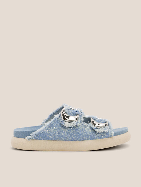 Женские шлепанцы из денима TENDANCE, Артикул DL2510-1, голубой | 4411596. Ракурс 1