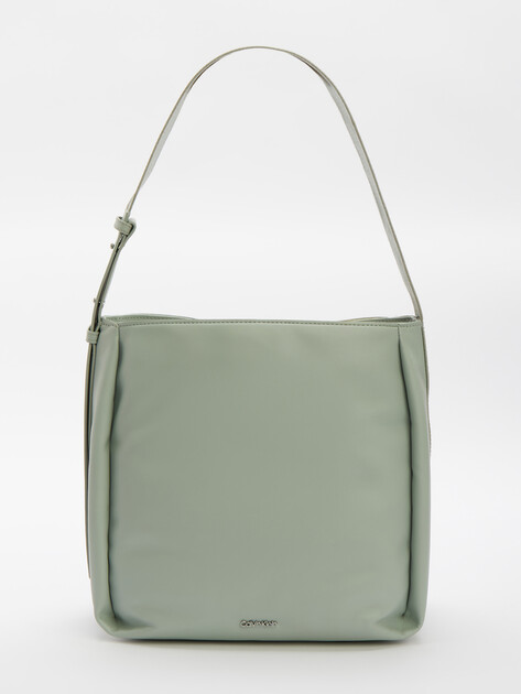 Женская сумка на плечо CALVIN KLEIN GRACIE BUCKET BAG, Артикул K60K611667, серо-голубой | 4526462. Ракурс 1 Женская сумка на плечо CALVIN KLEIN GRACIE BUCKET BAG, Артикул K60K611667, серо-голубой | 4526462. Ракурс 1