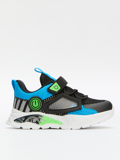 Детские кроссовки КОТОФЕЙ, Артикул 344419-15, мультицвет | 4560427. Ракурс 1