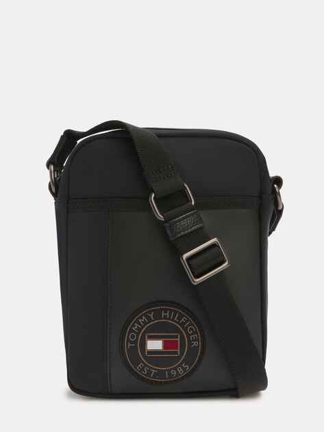 Мужская сумка  TOMMY HILFIGER TH BLOCKED MINI REPORTER, Артикул AM0AM12691, черный | 4573228. Ракурс 1