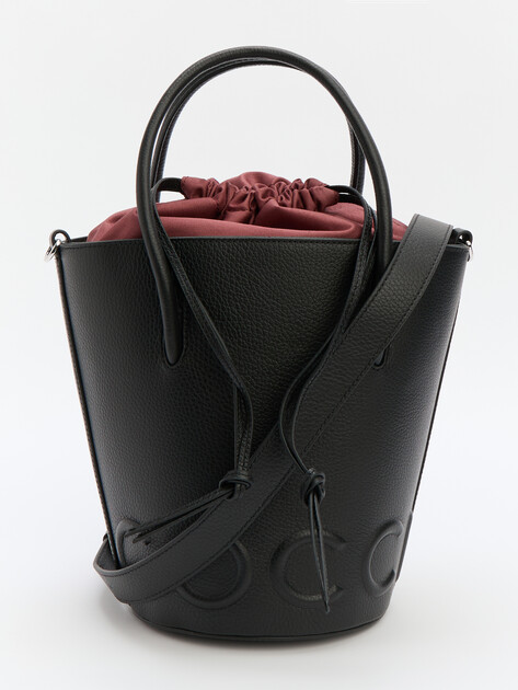 Женская сумка с ручками COCCINELLE HANDBAG GRAINED LEATHER, Артикул E1 QBB 23 01 01, черный | 4634997. Ракурс 1 Женская сумка с ручками COCCINELLE HANDBAG GRAINED LEATHER, Артикул E1 QBB 23 01 01, черный | 4634997. Ракурс 1