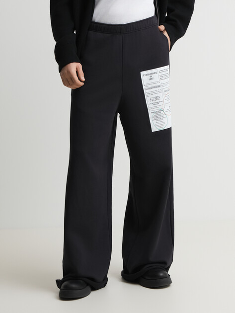 Мужские брюки MM6 MAISON MARGIELA, Артикул SH0KA0013, черный | 4673092. Ракурс 1