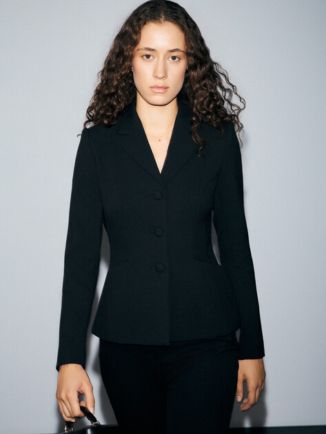 Женский пиджак LUMIQUE, Артикул 2024-609, черный | 4684316. Ракурс 1