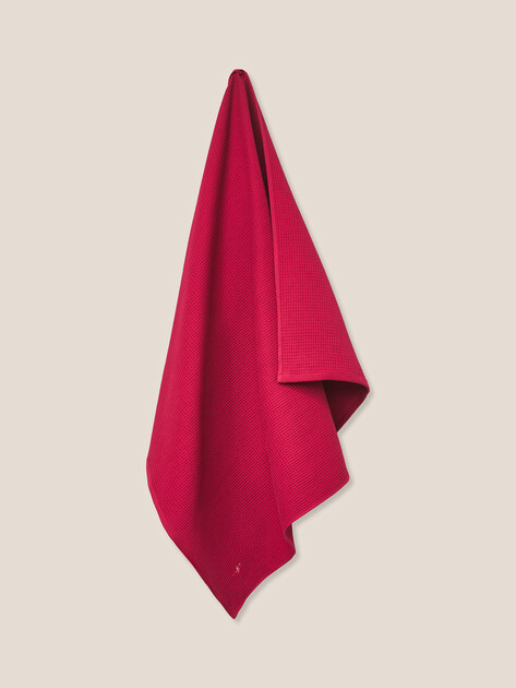 Вафельное банное полотенце 100x150 MAISON DAVID, Артикул Marie ABC 100x150 cm, вишневый | 4690447. Ракурс 1