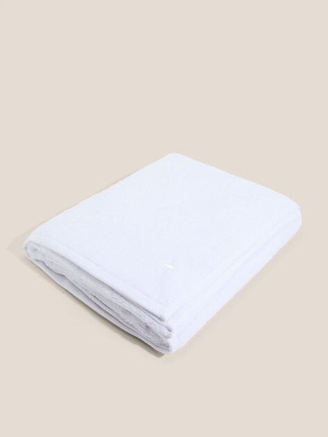 Махровое банное полотенце 100x150 MAISON DAVID, Артикул Charlotte ABC 100x150 cm, белый | 4692330. Ракурс 1