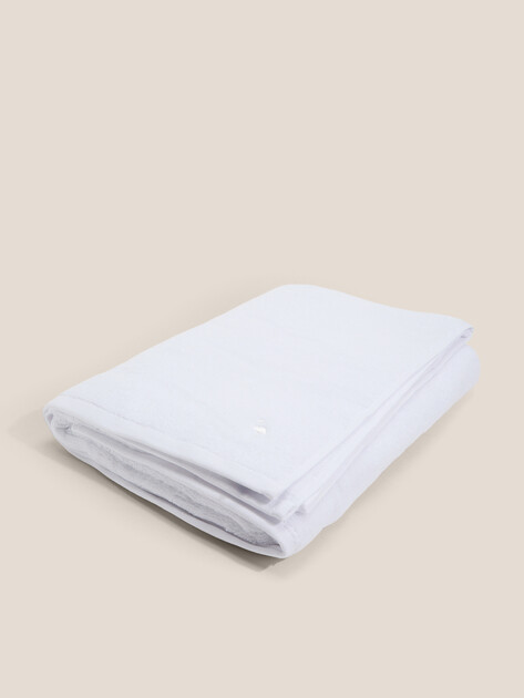 Махровое полотенце-покрывало 100x180 MAISON DAVID, Артикул Charlotte ABC 100x180 cm, белый | 4692394. Ракурс 1