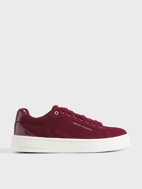 Женские кеды ARMANI EXCHANGE LONDON, Артикул XW001619, бордовый | 4754639. Ракурс 1