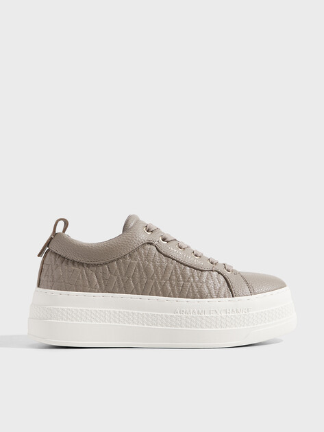 Женские кеды ARMANI EXCHANGE JANE, Артикул XW001630, бежевато-серый | 4754888. Ракурс 1