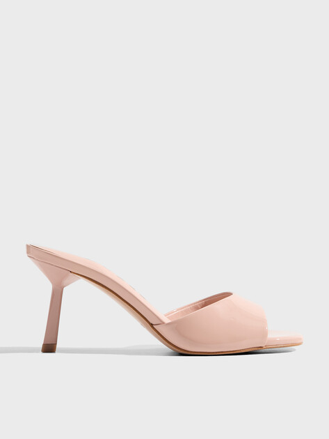 Женские мюли GUESS CARISSE, Артикул FLPCAIPAF03, бежево-розовый | 4766158. Ракурс 1