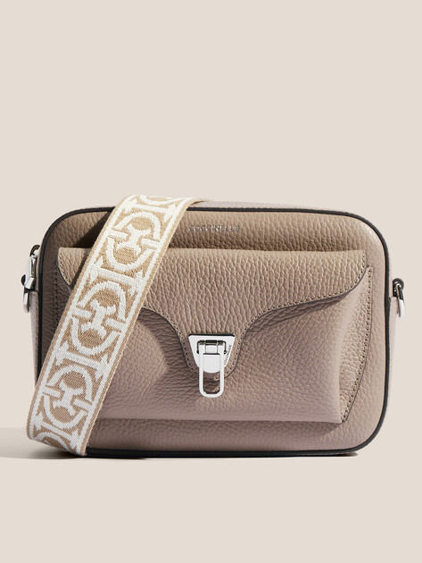 Кросс-боди COCCINELLE HANDBAG GRAINED LEATHER / WARM, Артикул E1 NOF 15 02 02, пыльно-бежевый | 4818820. Ракурс 1