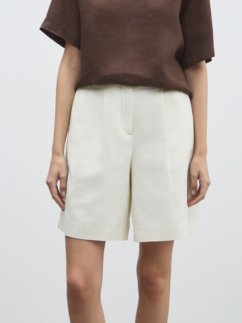 Женские шорты KARL LAGERFELD linen blend shorts, Артикул A2W10015, молочно-белый | 4828865. Ракурс 1