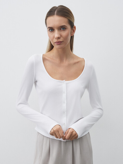 Женский лонгслив GUESS LIA LS TOP, Артикул O5GP01KCQ72, белый | 4833731. Ракурс 1