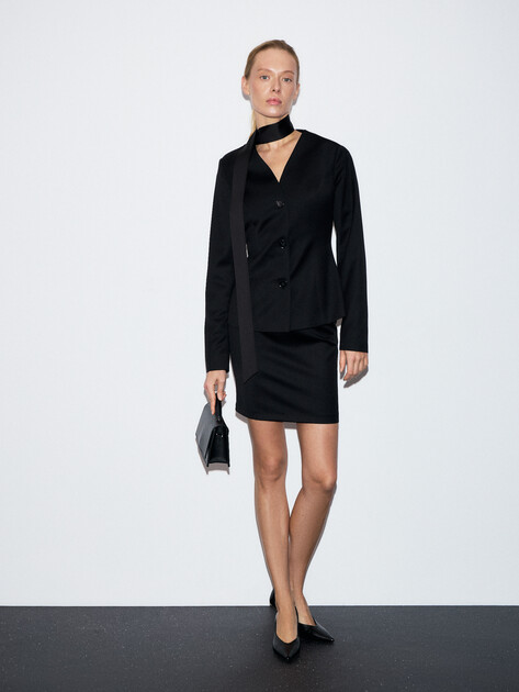 Женский жакет LUMIQUE, Артикул I0048, черный | 4863668. Ракурс 1