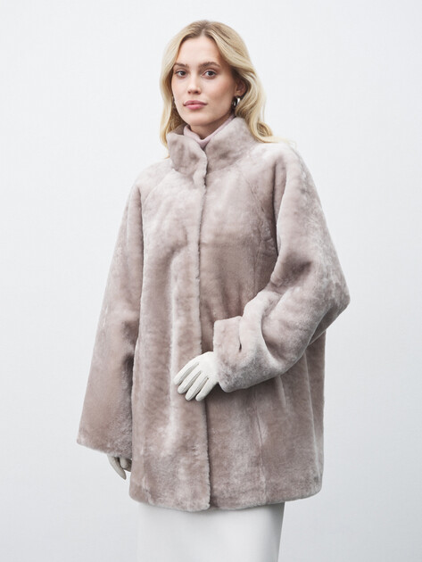 Женская шуба  MAISON DAVID, Артикул GEORGETTE_STR, бежево-серый | 4865206. Ракурс 1