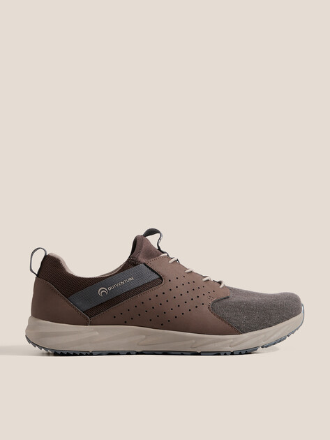Мужские кроссовки OUTVENTURE Steps lacer M, Артикул 142192, коричнево-серый | 4875516. Ракурс 1