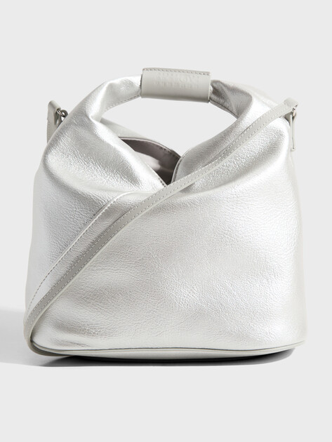 Женская сумка  MM6 MAISON MARGIELA Japanese Crossbody Bag, Артикул SB6WD0026, серебряный | 4970323. Ракурс 1