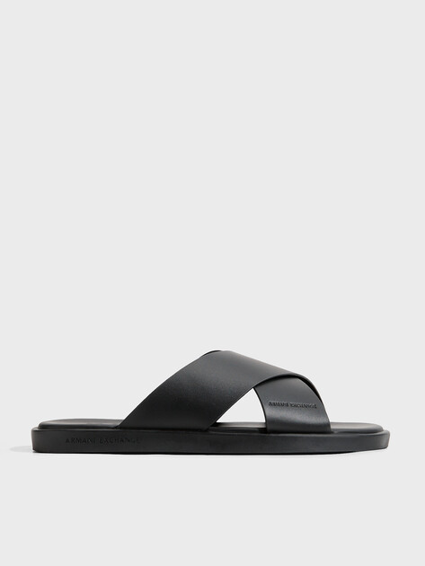 Мужские шлепанцы ARMANI EXCHANGE DEV, Артикул XM002619, черный | 4971628. Ракурс 1