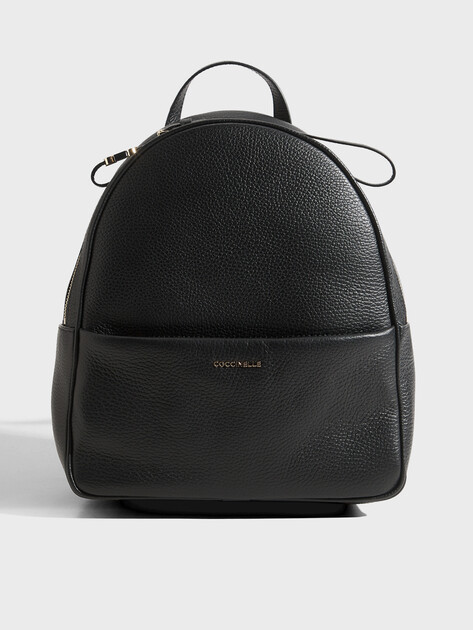 Женский рюкзак COCCINELLE HANDBAG GRAINED LEATHER, Артикул E1 U45 14 02 01, черный | 5034552. Ракурс 1