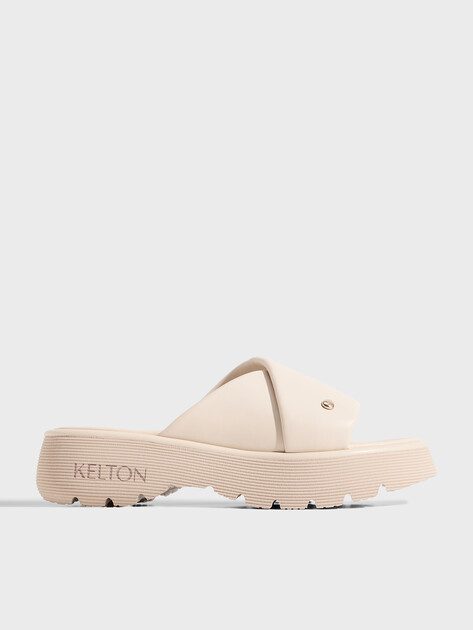 Женские шлепанцы KELTON, Артикул AN1200, молочно-бежевый | 5040192. Ракурс 1