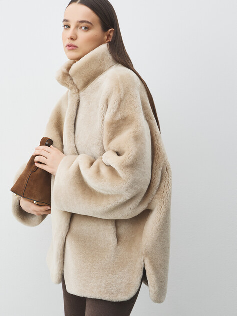 Женская шуба  MAISON DAVID, Артикул SIBYLLE_STR, серовато-бежевый | 5056445. Ракурс 1