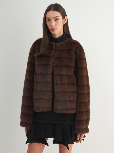 Женская шуба  LUMIQUE, Артикул LUM W25-030, шоколадный | 5057095. Ракурс 1