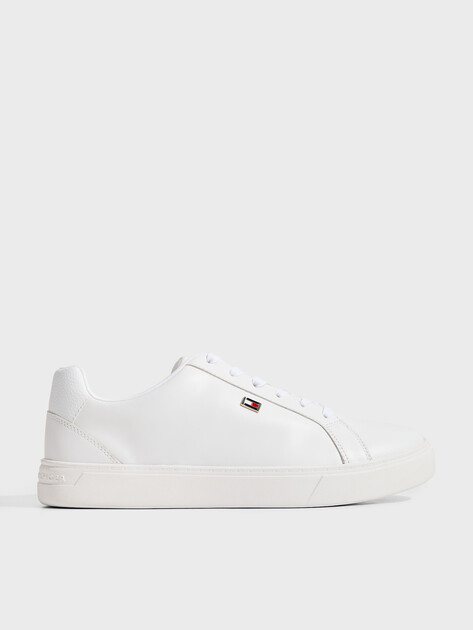 Женские кеды TOMMY HILFIGER FLAG COURT SNEAKER, Артикул FW0FW09074, белый | 5064018. Ракурс 1