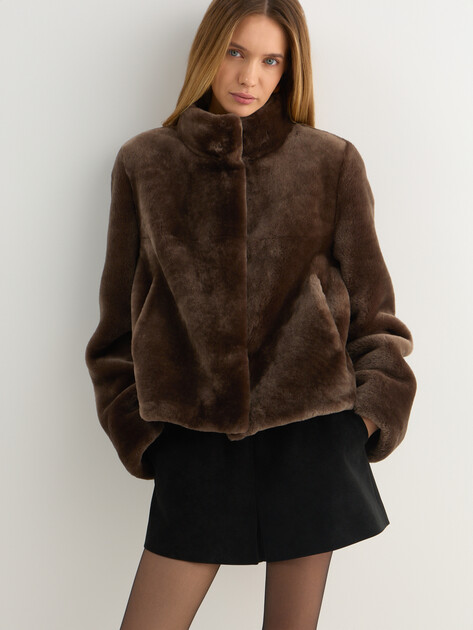 Женская шуба  MAISON DAVID, Артикул CATARINA_STR, пыльно-коричневый | 5074076. Ракурс 1