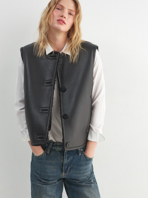 Женский жилет MAISON DAVID, Артикул MARION_SDF_WL, черный | 5093168. Ракурс 1