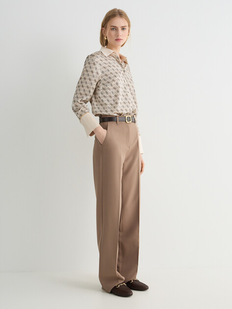 Женские прямые брюки  GUESS NAUSICA WIDE LEG PANT, Артикул W6RB02WH9Y2, коричнево-бежевый | 5157189. Ракурс 1