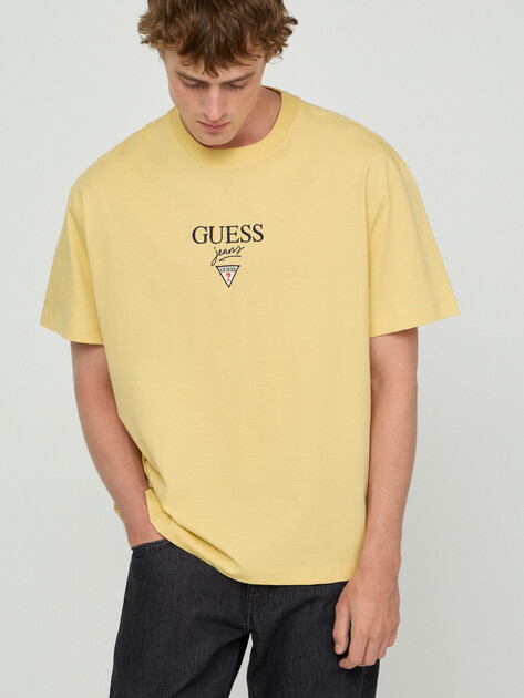 Мужская футболка GUESS JEANS GJ SS OS BAKER LOGO TEE, Артикул M6RI45K8HM0, желтый | 5213460. Ракурс 1