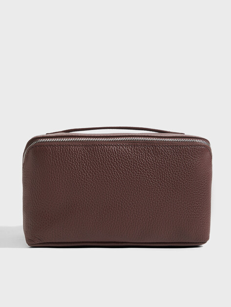 Косметичка COCCINELLE STG TRAVEL BEAUTY GRAINED LEAT, Артикул E5 MUK 95 G2 01, розовато-коричневый | 5243082. Ракурс 1