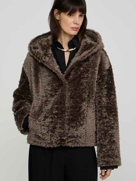 Женская шуба  MAISON DAVID, Артикул LENA2_CHANEL P, пыльно-коричневый | 5289189. Ракурс 1